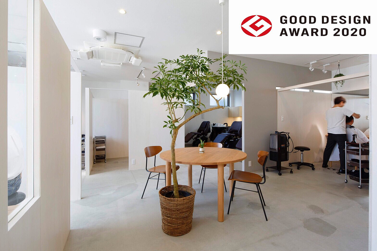 錦糸町北口すぐのシェア美容室rire リル デザインを提案する美容院